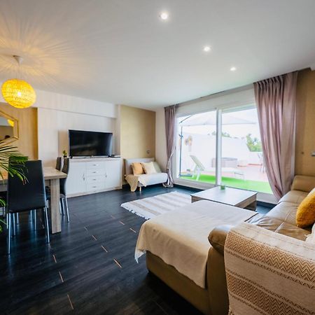 Frente A La Playa Apartamento Boutique En Марбелья Экстерьер фото